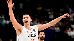 Nikola Jokic, en un partido con Serbia.