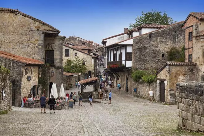 10 pueblos preciosos que debes visitar después de los 65 años