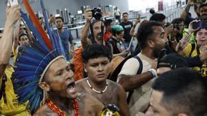 La cimera accelera la recerca de "solucions" pràctiques