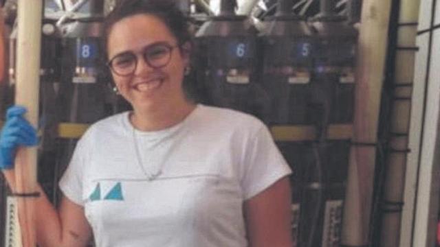 Zoraida Arocha durante sus prácticas para hacer el TFG.
