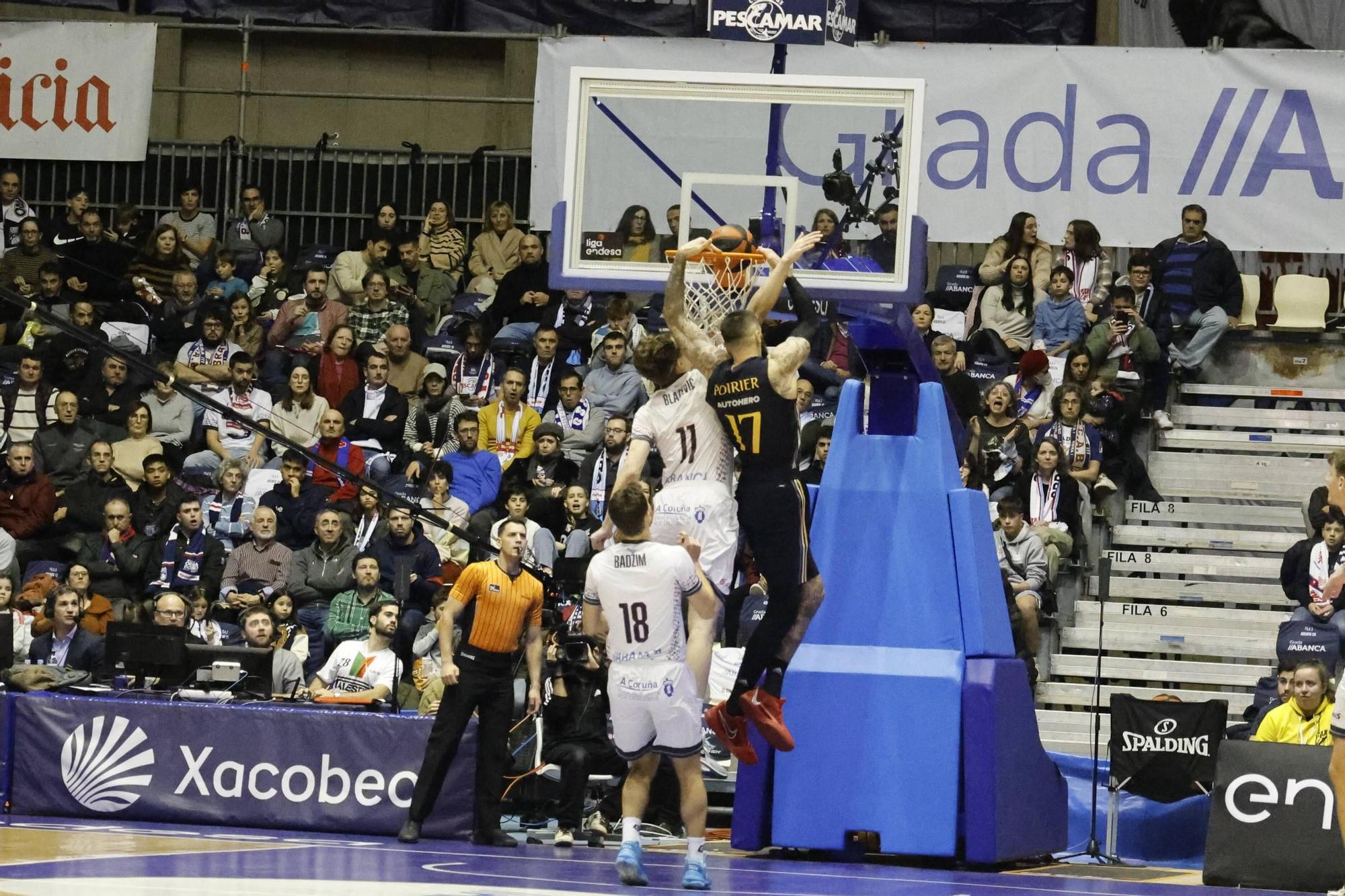 Monbus Obradoiro - Real Madrid: las imágenes del partido