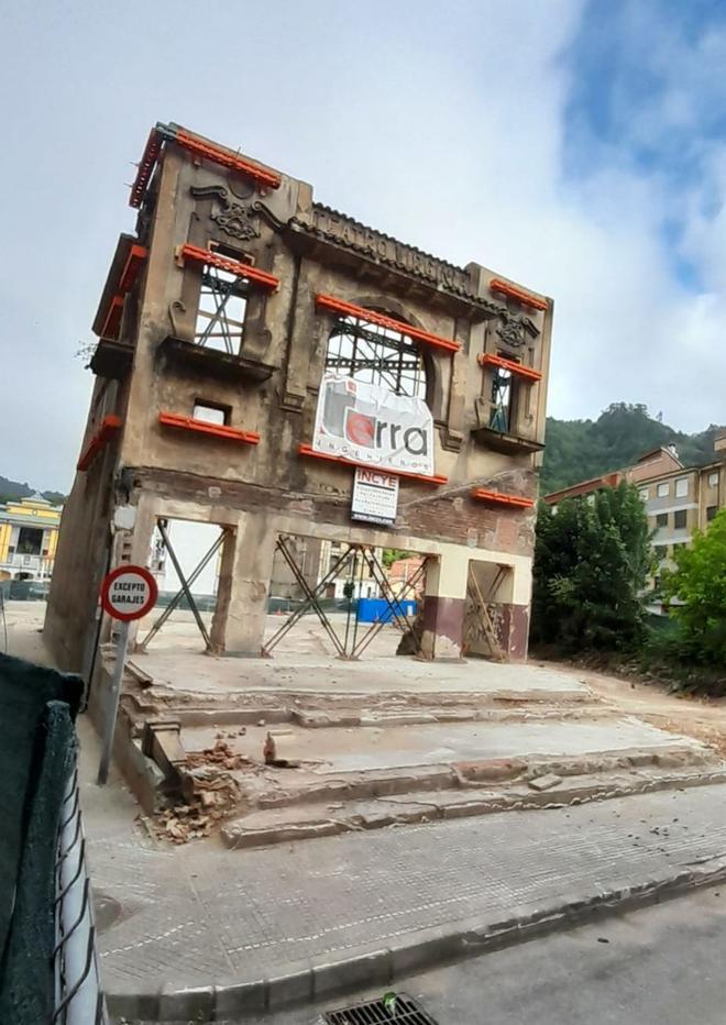 La construcción del centro de salud de Sotrondio se reanudará "de inmediato", tras nueve meses de paralización