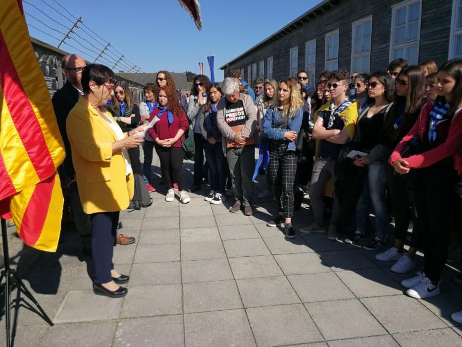 Alumnes d''instituts de Manresa i Sant Fruitós de Bages recorden l''horror de Mauthausen