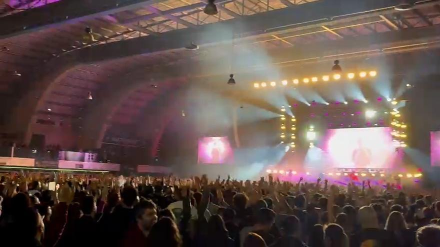 La Magdalena, llena por uno de los mayores conciertos que se recuerdan en Avilés