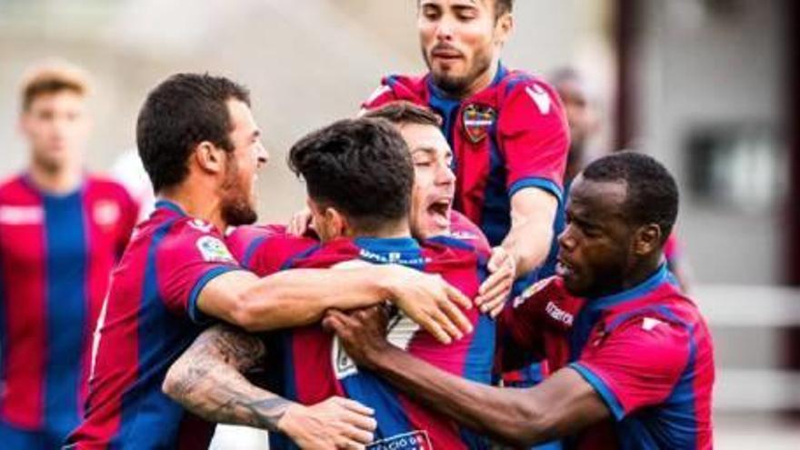 Juan Delgado abrió el marcador para el Atlético Levante UD.