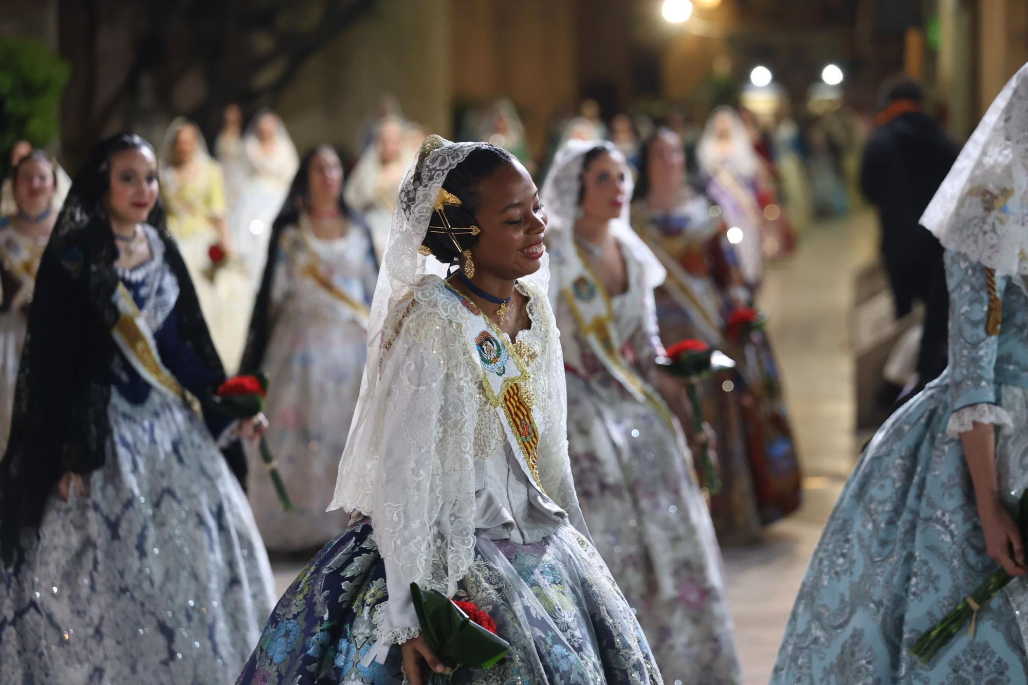 Búscate en el segundo día de la Ofrenda en la calle San Vicente entre las 24 y la 1 horas