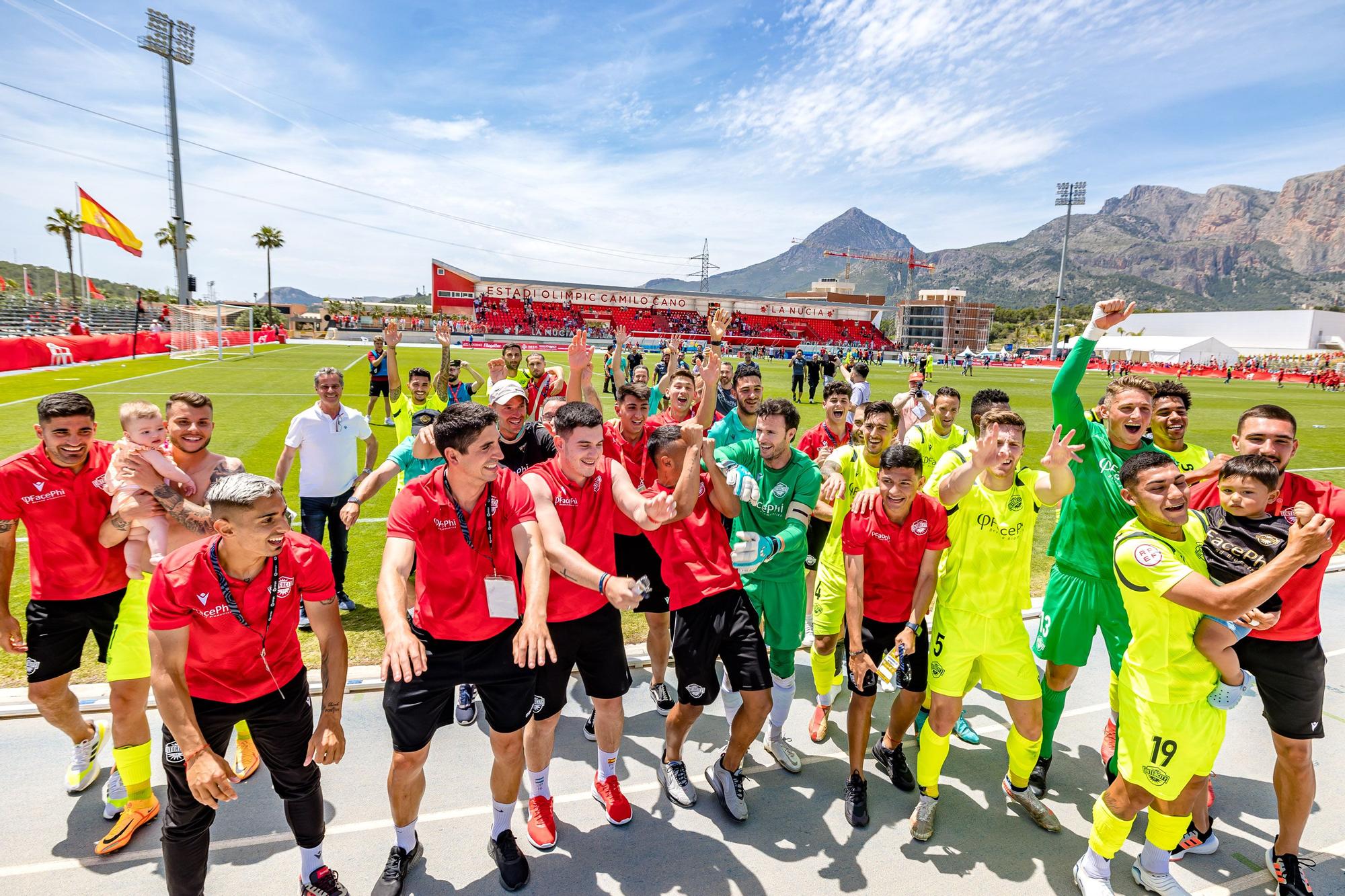 Un empate valía al Intercity en La Nucía para lograr el ascenso directo a Primera RFEF como campeón del grupo 5 de Segunda RFEF. Y un punto lograron los hombres dirigidos por Gustavo Siviero, en un ejercicio de resistencia y orden defensivo