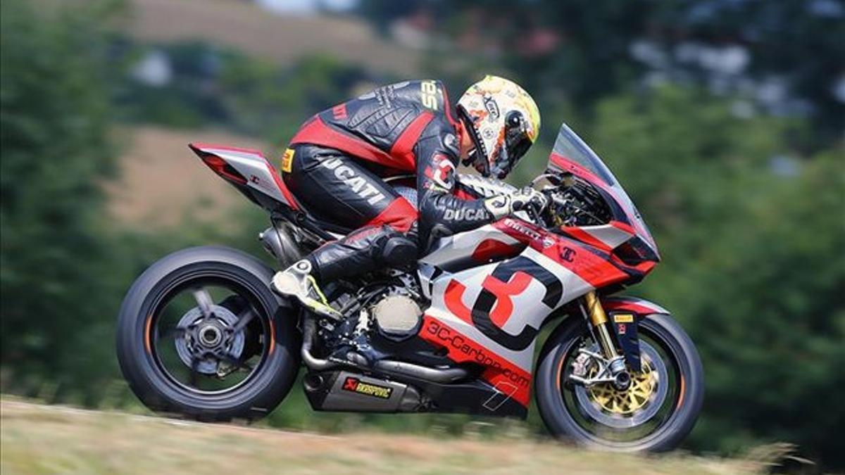 Xavi Fores con Ducati en el IDM