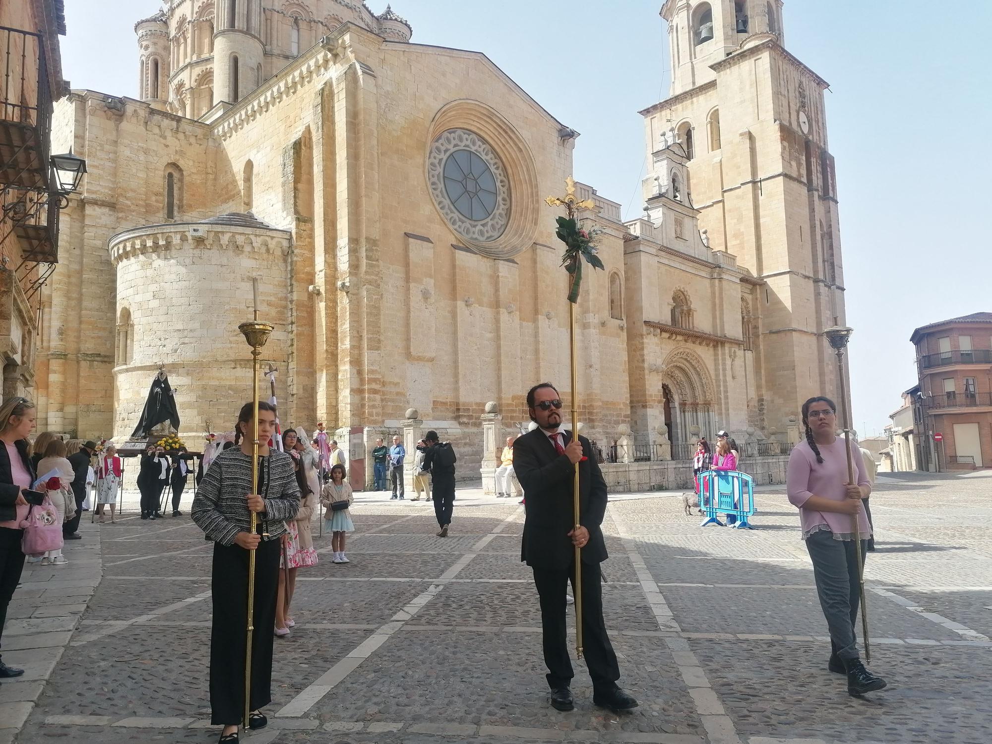 Toro revive con alegría el Domingo de Resurrección