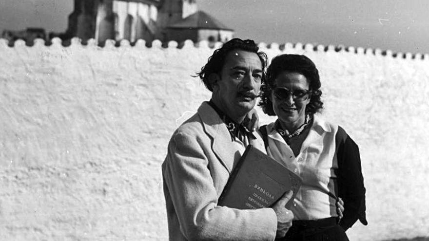 La Fundació Dalí proposa quatre accions a les xarxes relacionades amb Sant Jordi.