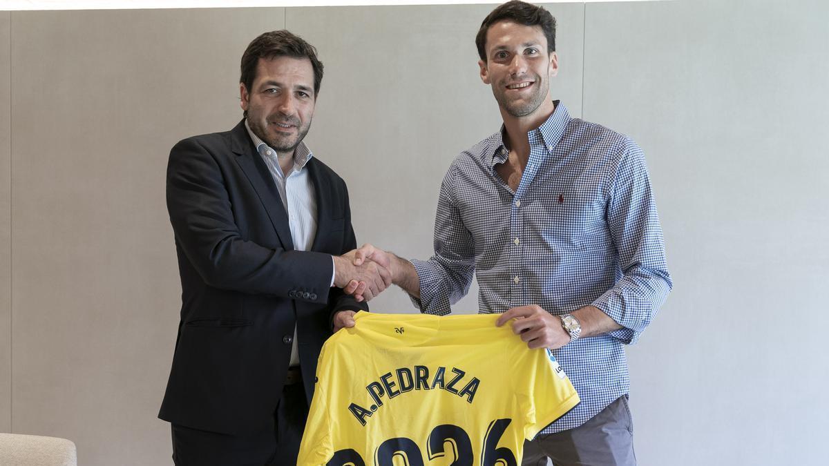 Alfonso Pedraza renueva con el Villarreal hasta 2026 y aumenta su cláusula de rescisión