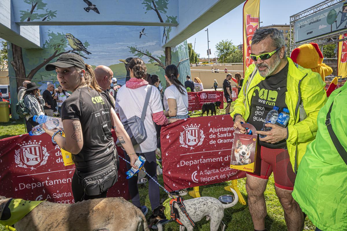 CAN WE RUN BARCELONA. La carrera organizada por Prensa Ibérica y El Periódico de Catalunya con la colaboración de Sport ,  donde las personas y sus mascotas perrunas corren en familia