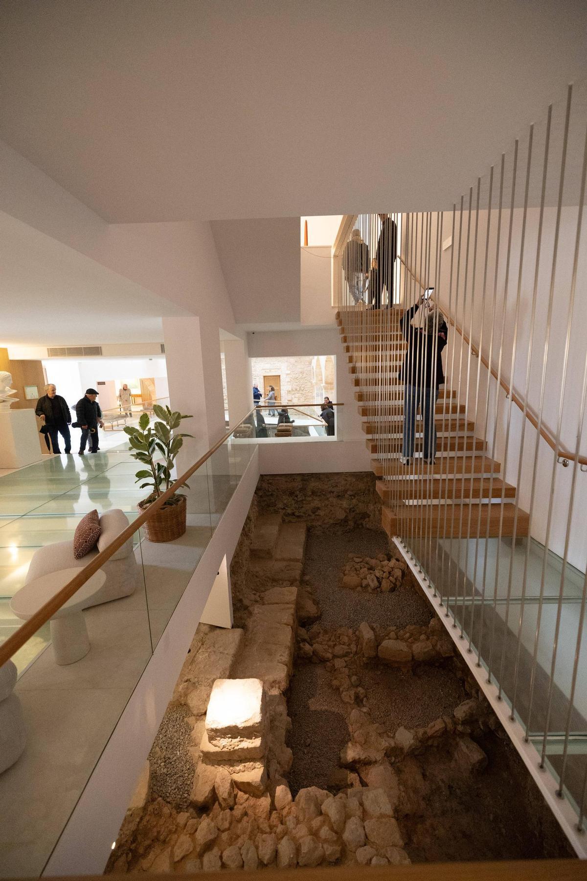 Todas las imágenes de la visita al Parador de Ibiza.