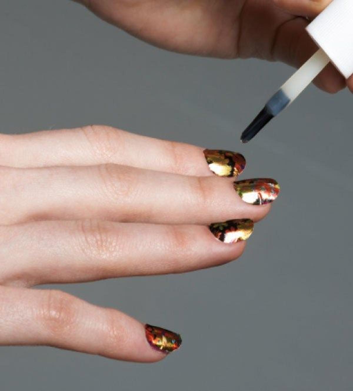 Uñas de pegatina nail art