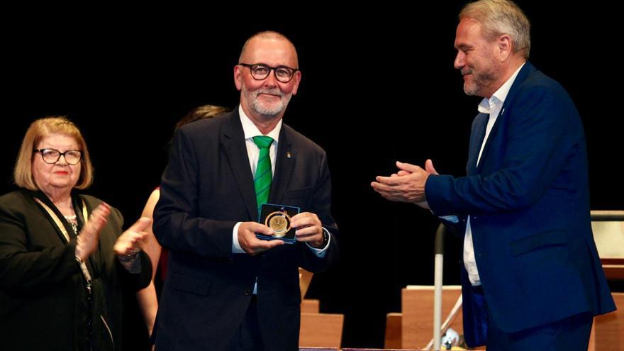 El alcalde de El Campello, premiado por su impulso para repatriar a Altamira