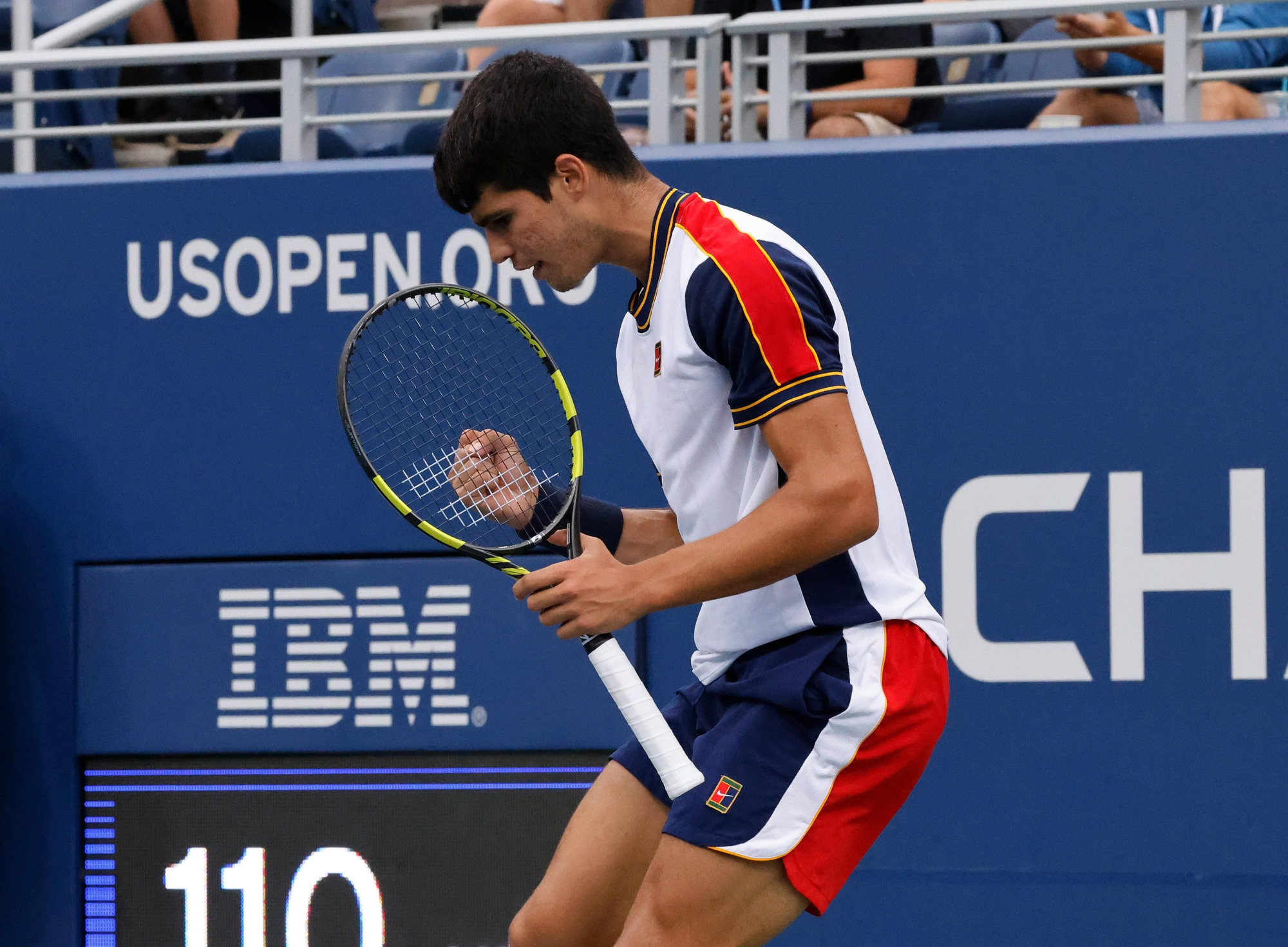 Carlos Alcaraz pasa a cuartos en el US Open