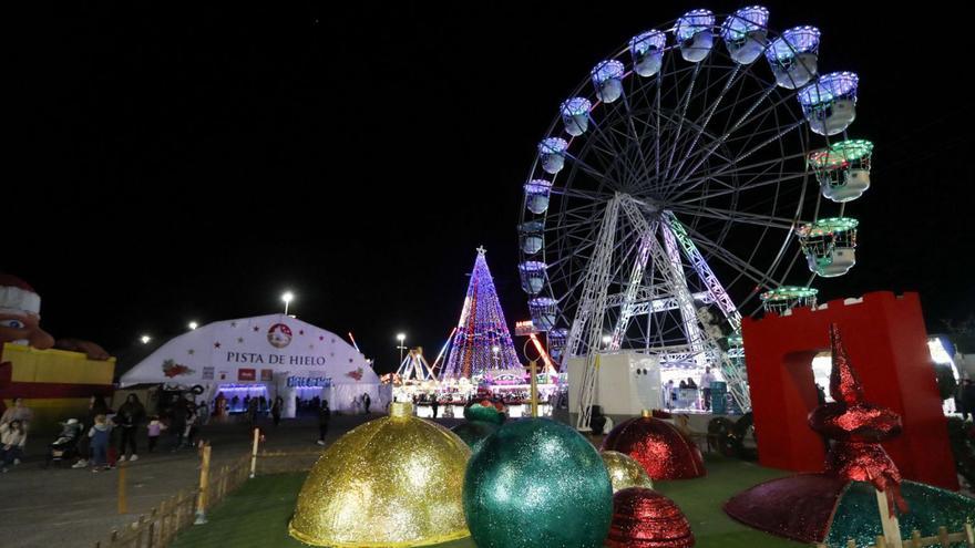 El halo del gran árbol de Navidad de Murcia llegará a los 1.000 metros de altura