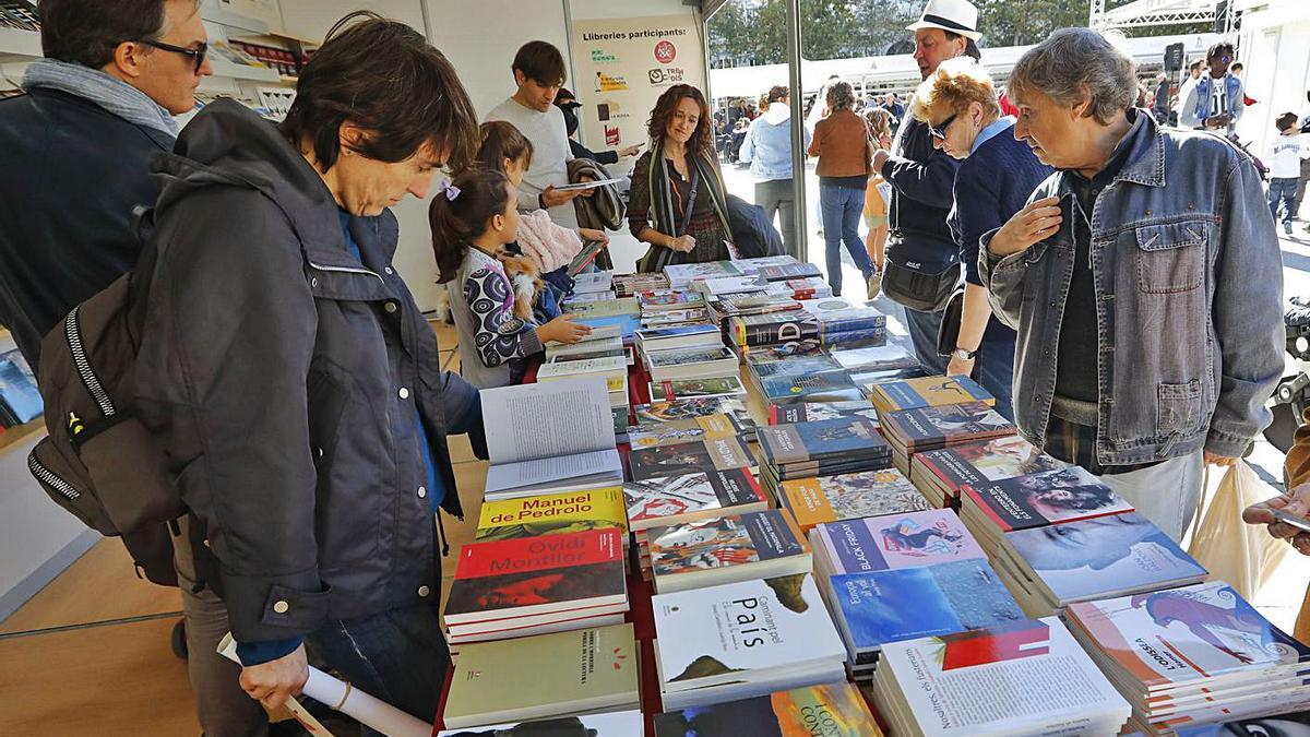 Foto d’arxiu de la Plaça del Llibre de València. | M.A.MONTESINOS