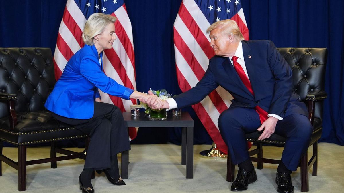 Donald Trump es reuneix amb Ursula von der Leyen