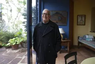 Fernando Delgado: "Soy un cristiano sin iglesia y un socialista ahora con partido"