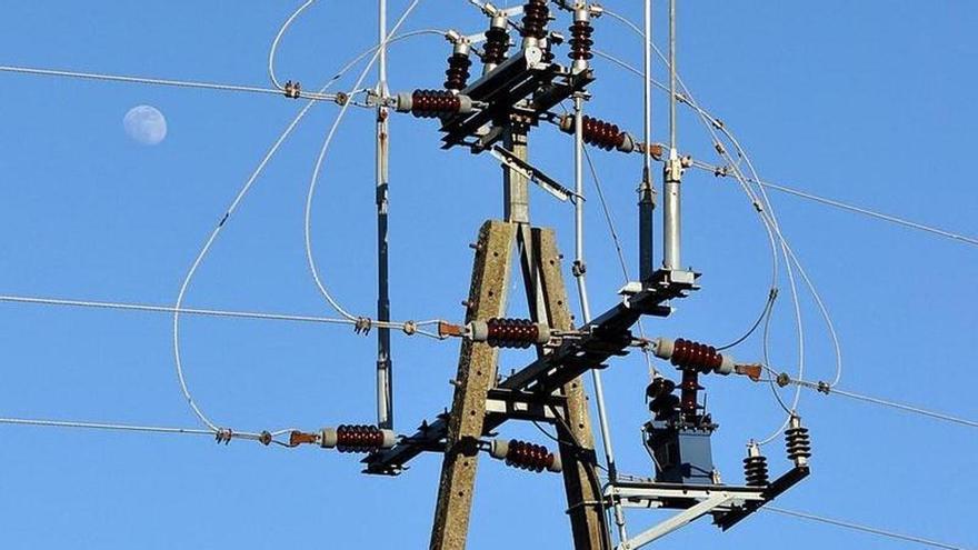 Una avaria elèctrica deixa una part de Moià i l'Estany sense llum durant més tres hores