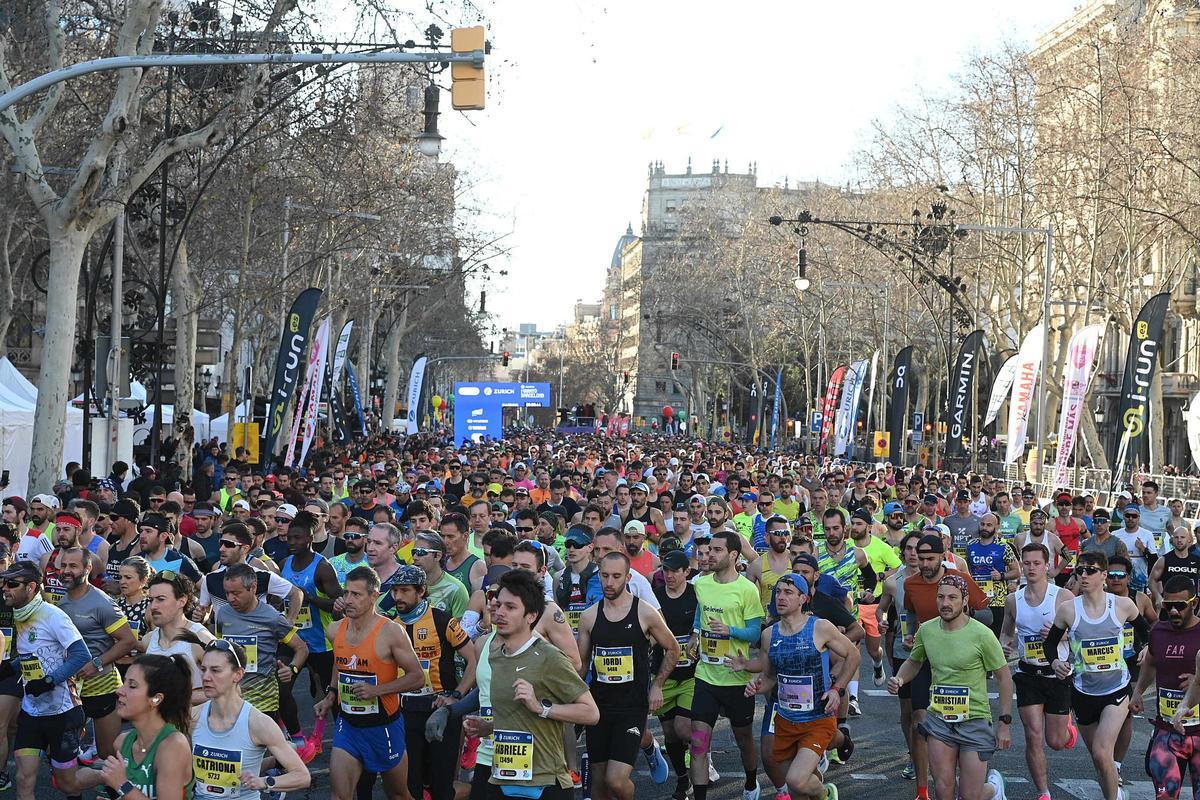 ¿Has participado en la Marató de Barcelona 2024? ¡Búscate en las fotos¡