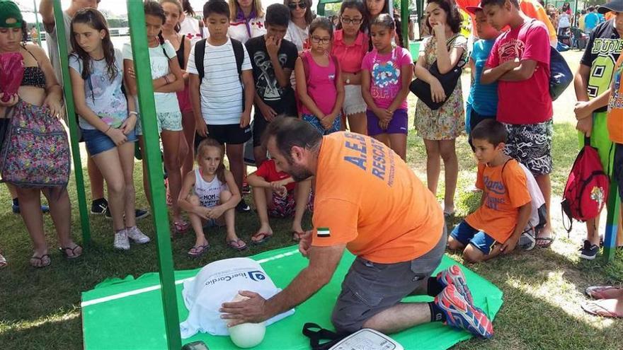 Una campaña en Navalmoral enseña consejos y cuidados durante el verano