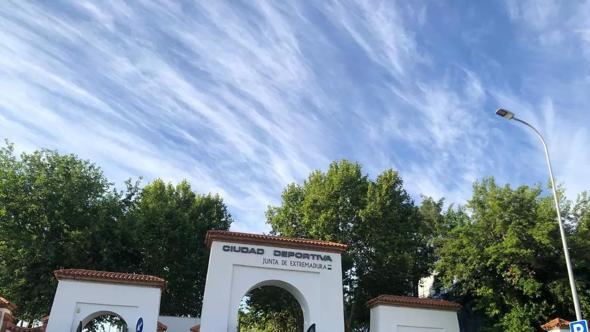 La "playa de Cáceres" encara sus 77 años