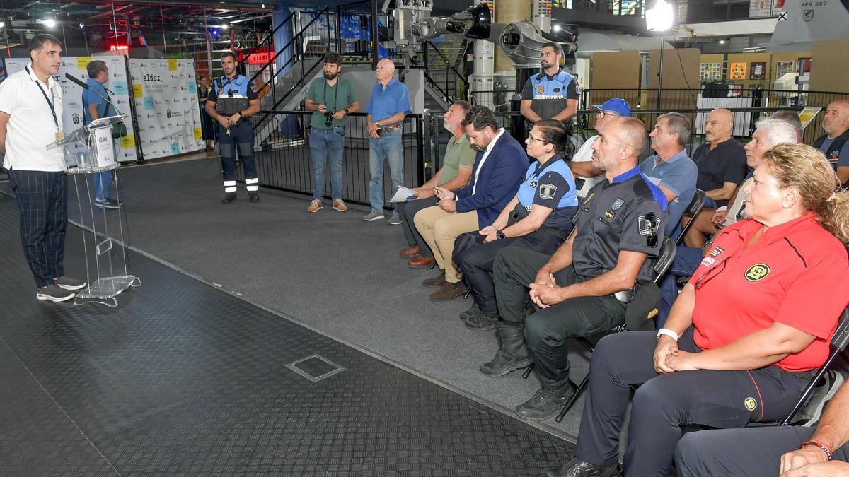 La Policía Local de Las Palmas de Gran Canaria inaugura una exposición por el 85 aniversario de su Sección Motorizada