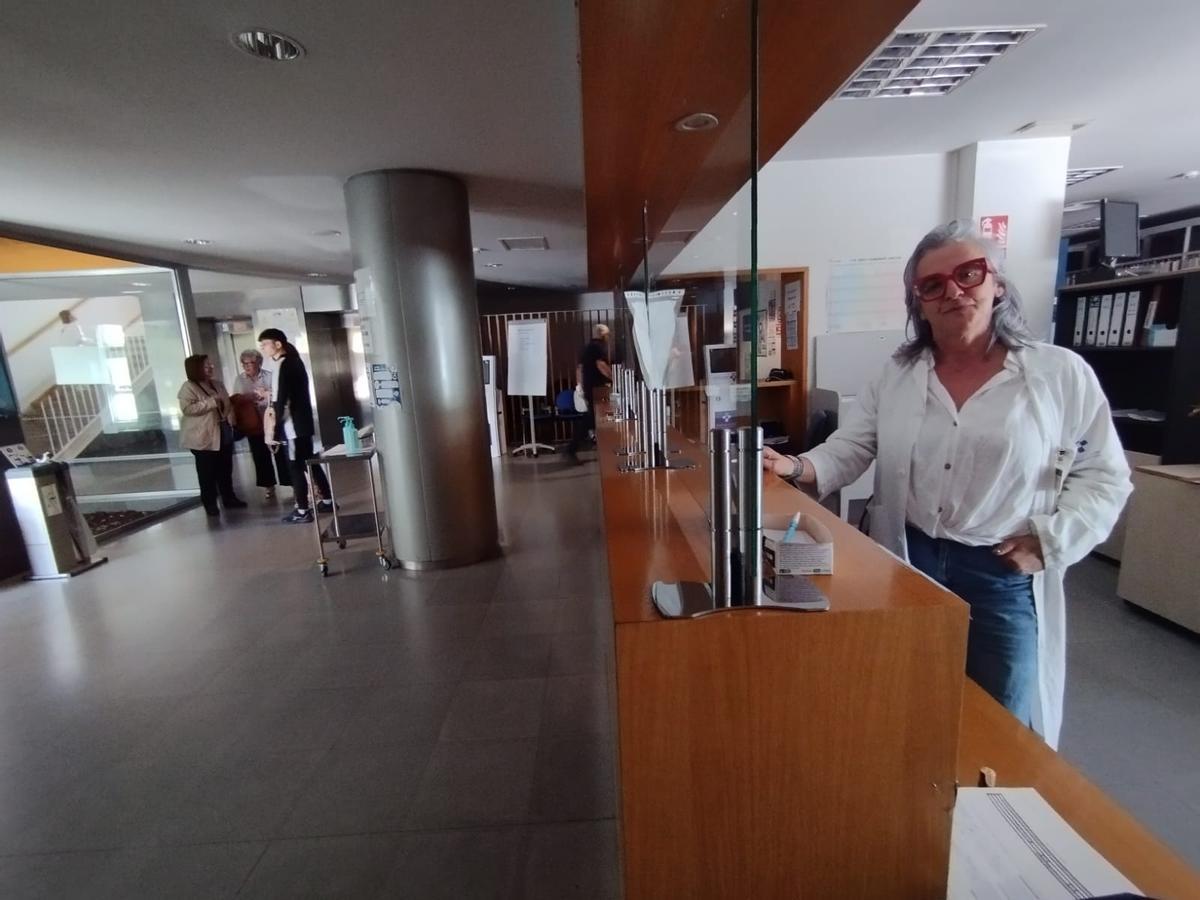 Aida Fombella, en el centro de salud de Sama.