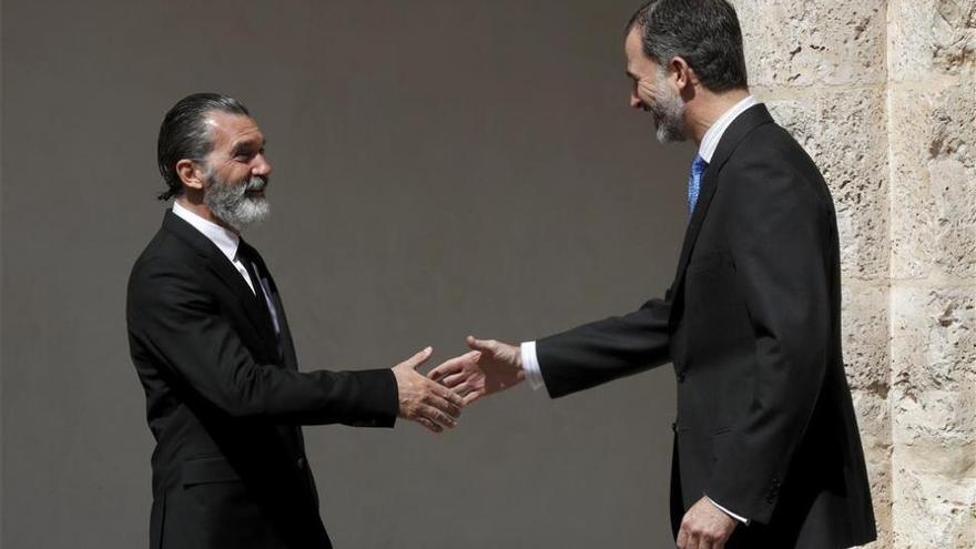 El Rey entrega el Premio Camino Real del Instituto Franklin a Antonio Banderas