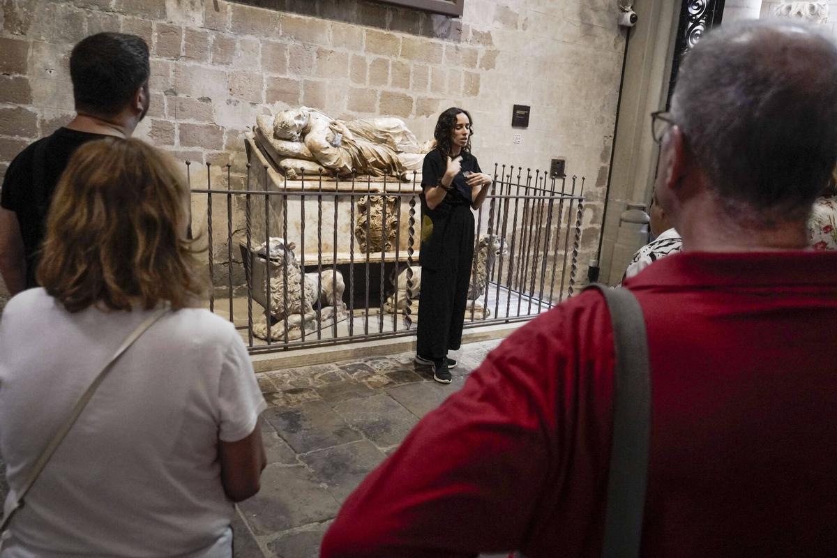 Les Festes de Sant Ignasi de Manresa comencen visitant el patrimoni "més oblidat" del barroc de la Seu
