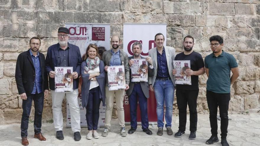 Foto de familia de los organizadores y protagonistas.