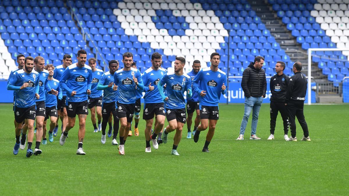 Los futbolistas del Deportivo, en Riazor