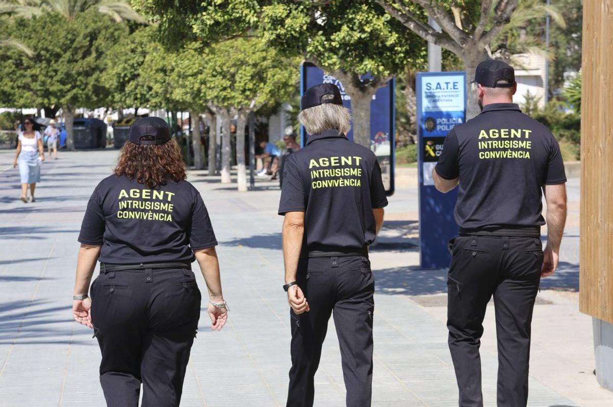 Sant Antoni es el único municipio de Balears que dispone de agentes de Intrusismo y Convivencia.