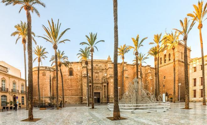 Plaza de la Catedral en Almeria