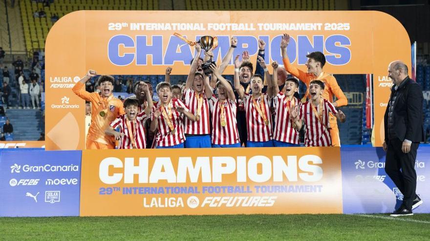 El Atlético de Madrid, campeón de LaLiga Futures 2025 en el Estadio de Gran Canaria