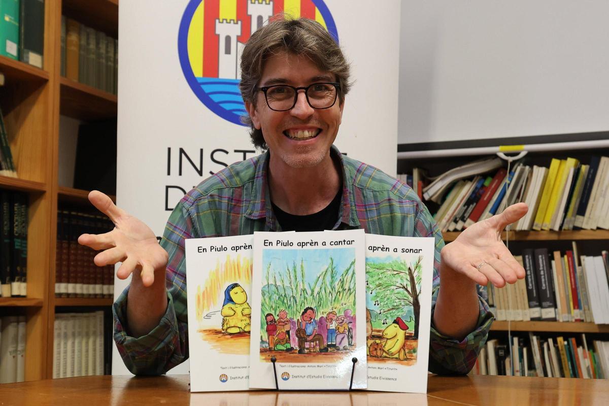 Todas las imágenes de los preparativos, recomendaciones y expectativas para el Día del Libro en Ibiza