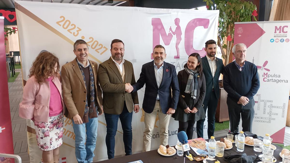 Desayuno informativo celebrado por MC este miércoles.