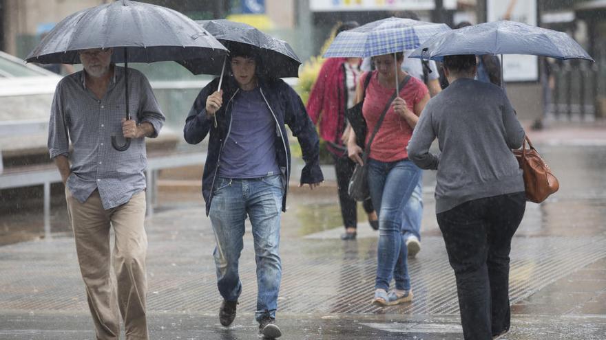 Mañana llueve y se desploman las temperaturas en Valencia