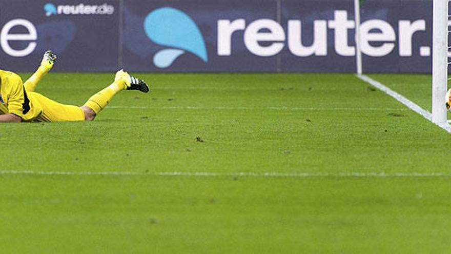 Casillas encaja el segundo gol del partido.