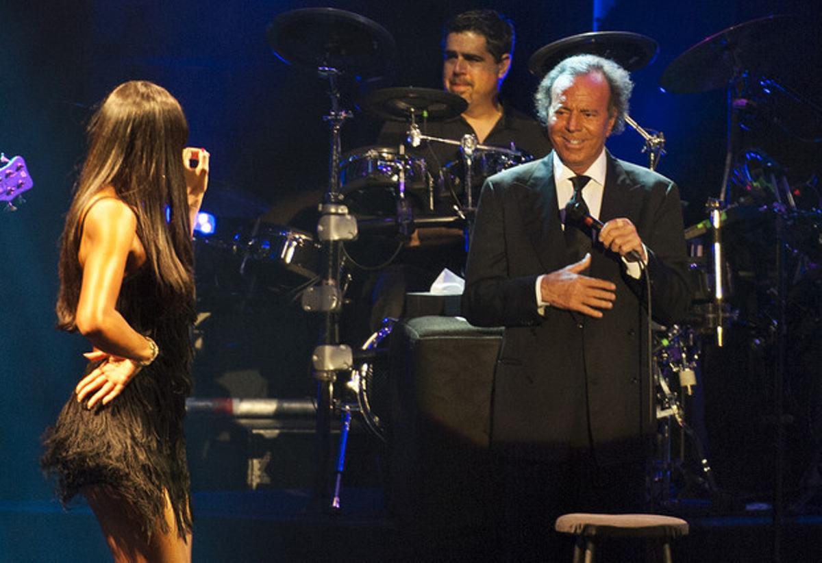 Julio Iglesias en un concert a Barcelona l’any 2013. Julio Iglesias en un concert a Barcelona l’any 2013.
