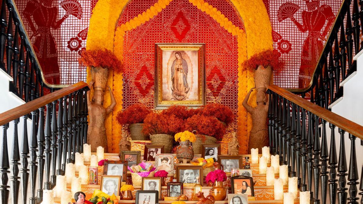 Foto de El altar de los muertos en la Casa de México.
