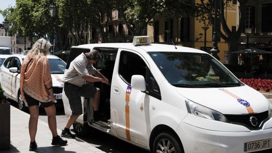 Más de 280 personas quieren ser taxistas en Palma