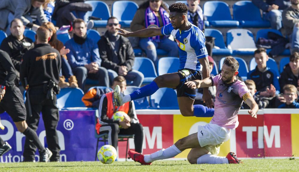 El Hércules desperdicia la ocasión y no pasa del empate ante el AE Prat.