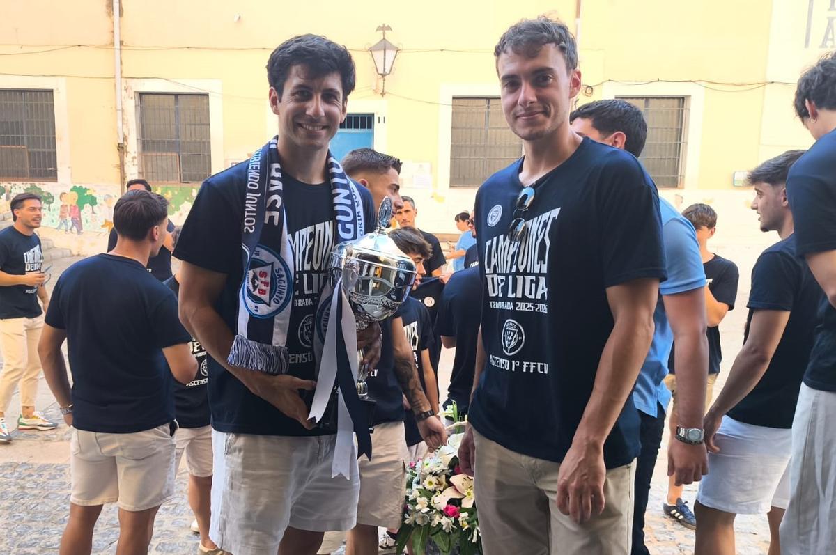 Celebración del Sagunto FB por el ascenso Celebración del Sagunto FB por el ascenso