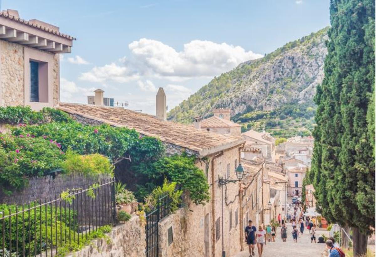Una calle de Pollença.