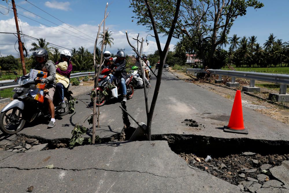 Terratrèmol a l'illa de Lombok a Indonèsia