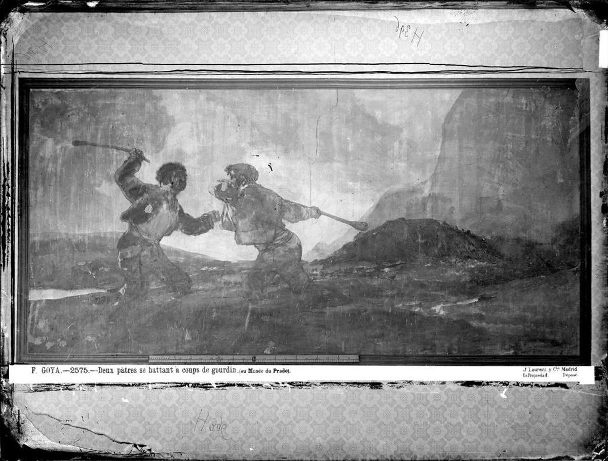 Fotografía de 'Duelo a garrotazos' tomada por Jean Laurent en la Quinta del Sordo en 1875, antes de que las 'pinturas negras' se arrancaran de las paredes. 