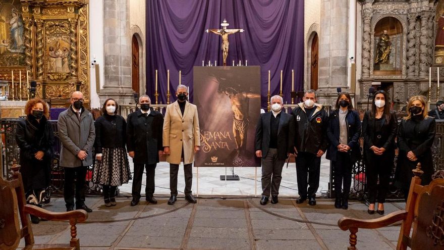 Una treintena de procesiones y más de 50 imágenes vuelven a las calles de La Orotava